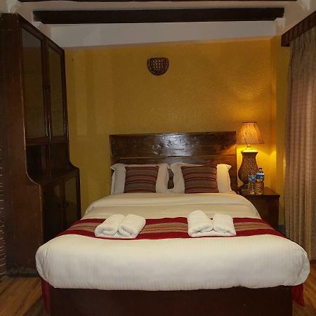 Nepal Pavilion Inn Катманду Екстериор снимка