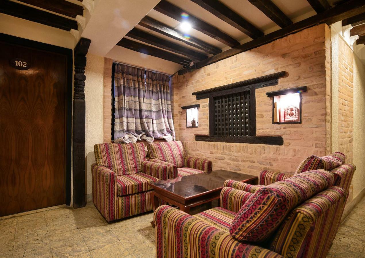 Nepal Pavilion Inn Катманду Екстериор снимка