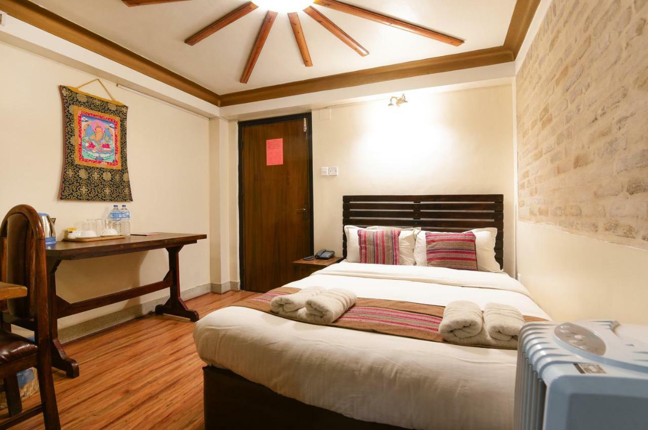 Nepal Pavilion Inn Катманду Екстериор снимка
