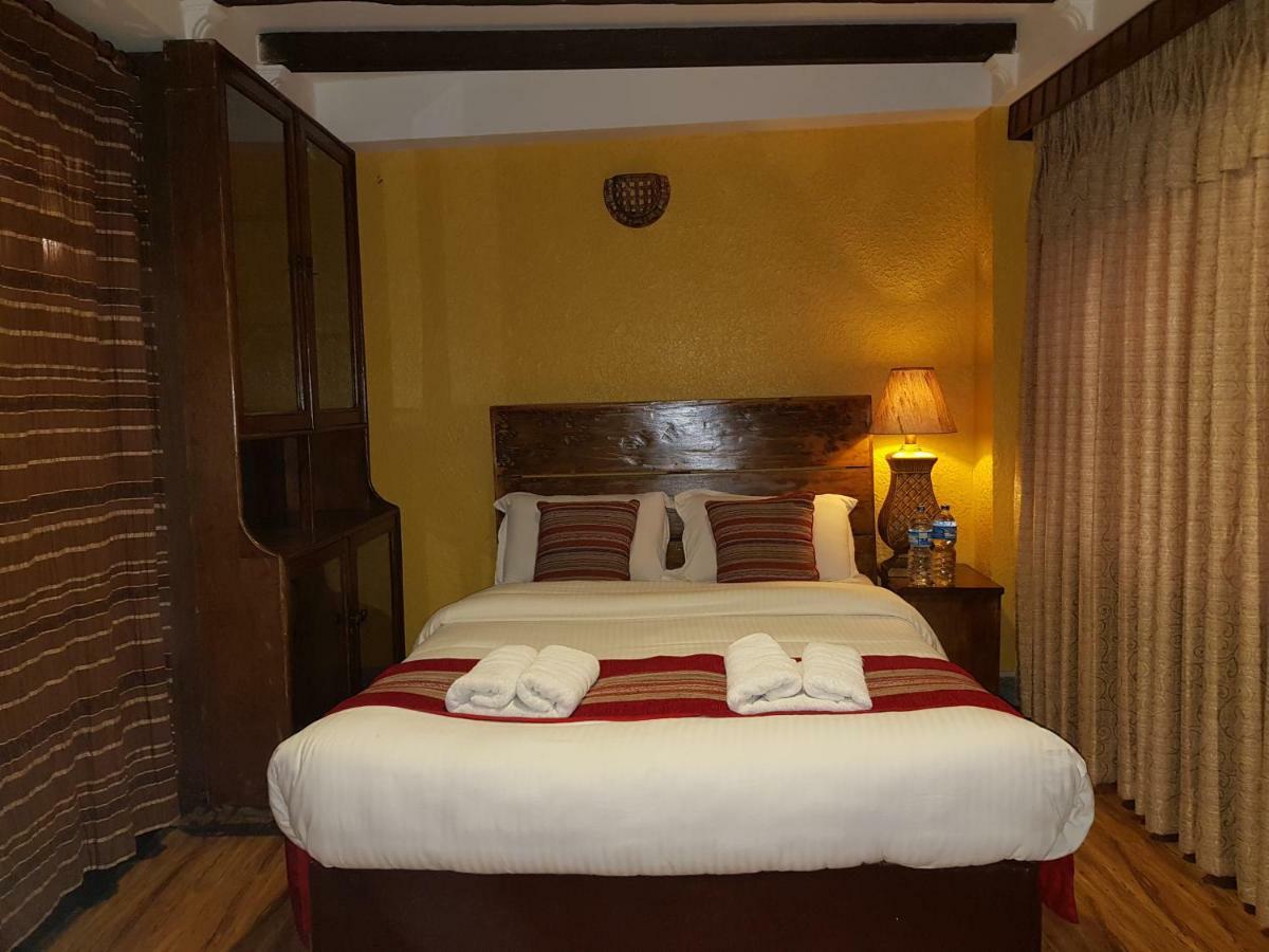 Nepal Pavilion Inn Катманду Екстериор снимка